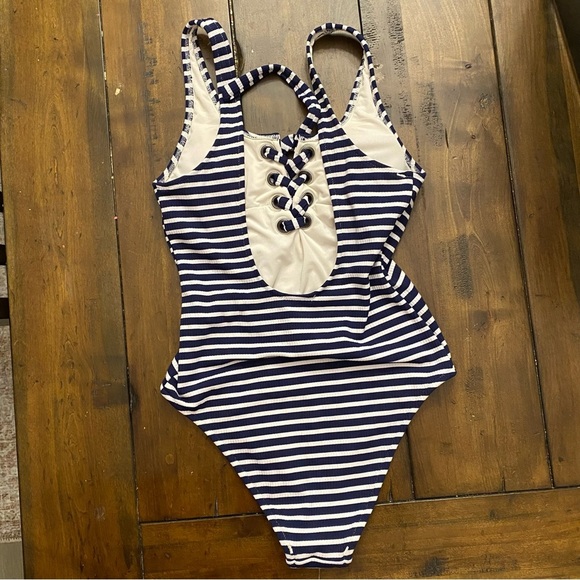 Aerie Striped Ribbed Lace Up Swimsuit Navy and White EUC Size XS - Picture 2 of 4